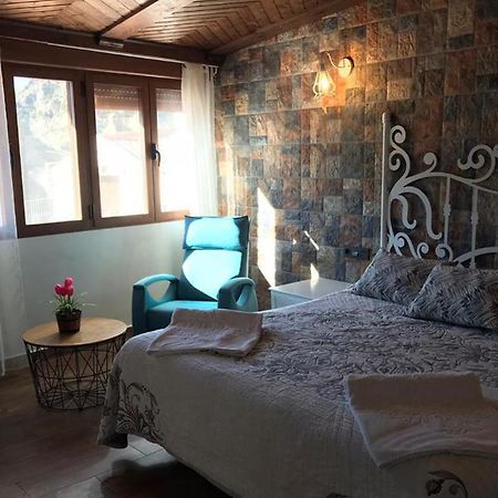 Alojamientos Rurales Entre Rocas Ayna Εξωτερικό φωτογραφία