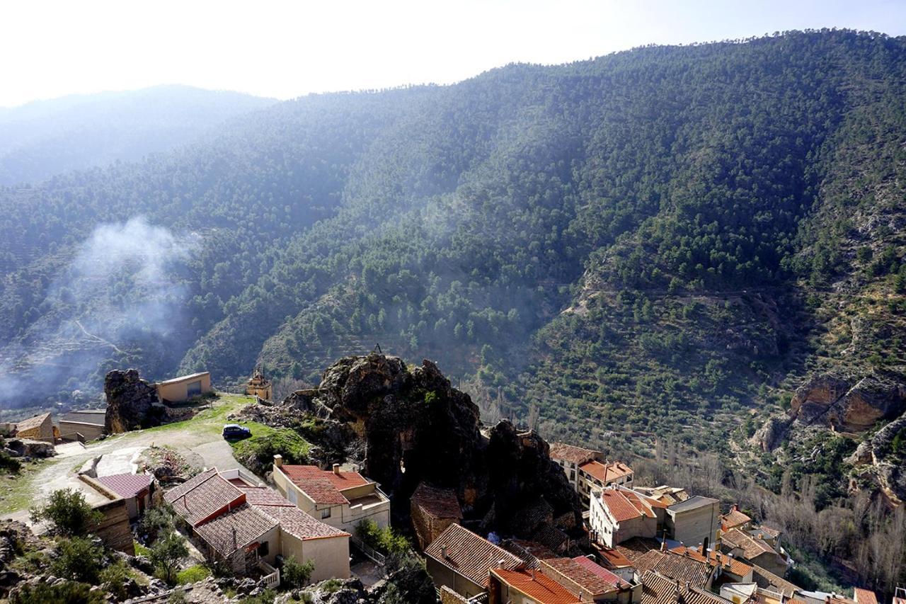 Alojamientos Rurales Entre Rocas Ayna Εξωτερικό φωτογραφία