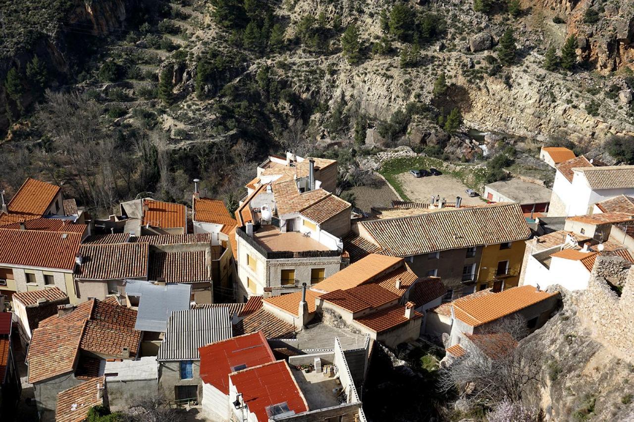 Alojamientos Rurales Entre Rocas Ayna Εξωτερικό φωτογραφία