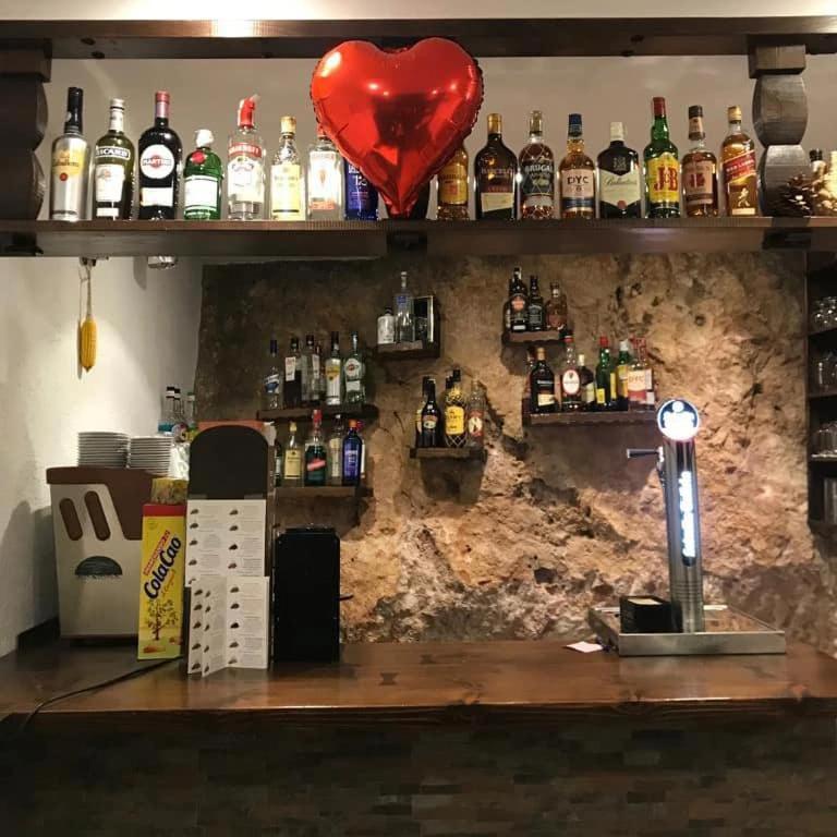Alojamientos Rurales Entre Rocas Ayna Εξωτερικό φωτογραφία